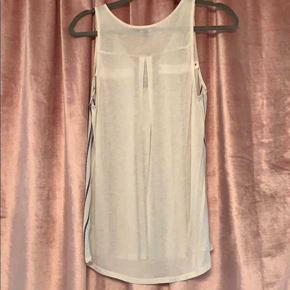 NWT Express Sleeveless Blouse with Gold a Zipper - Picture 7 of 8